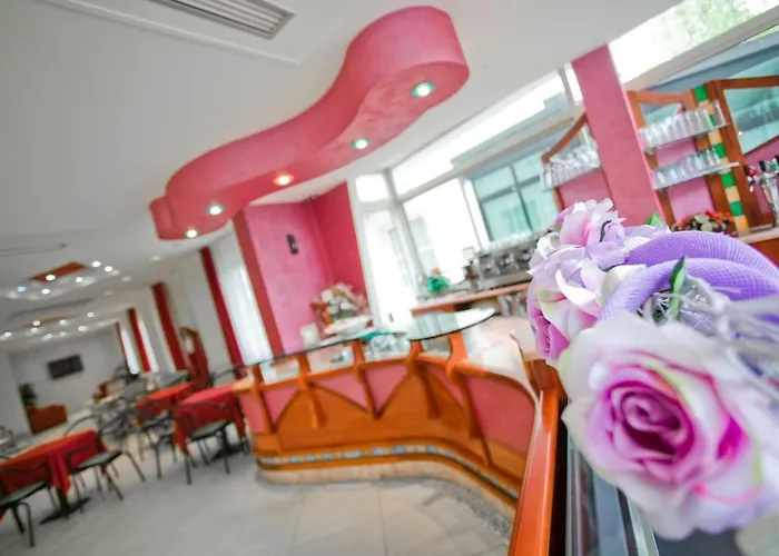 Le Lune גאטאו א מארה